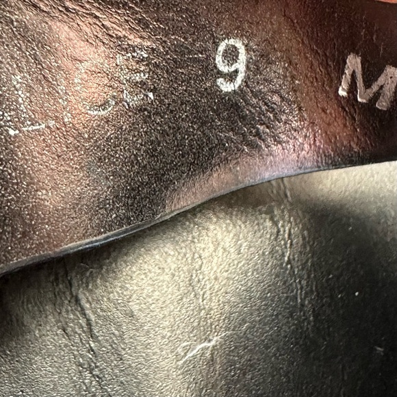 Brighton Black Cream Alice Sandal Thong Leather Womens Sz 9M Silver Medallion - Picture 6 of 9